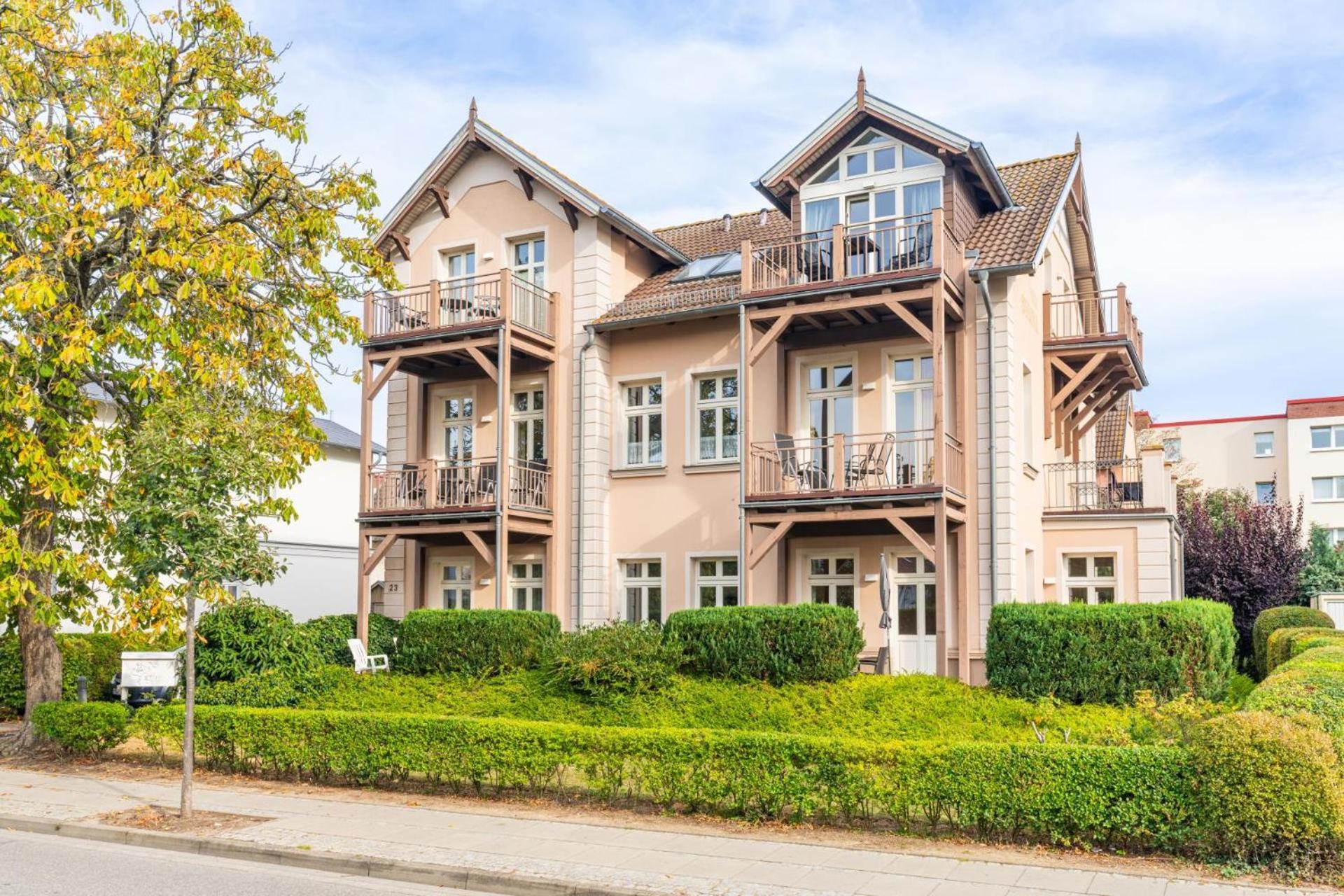 Lichtdurchflutete Fewo Mit 2 Balkonen, Strandnah, Mit Parkplatz Ostseebad Kühlungsborn エクステリア 写真